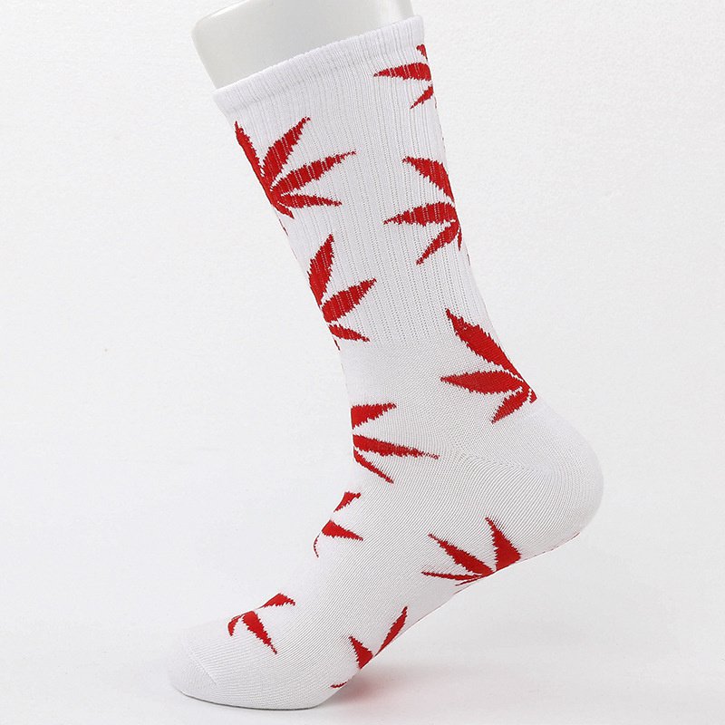 INS Internet Celebrity Mid-Calf Leaf Socks Men and Women Street Sports Skateboard Maple Leaf-Shaped Socks Cotton Stockings Female Trendy Socks Manufacturer