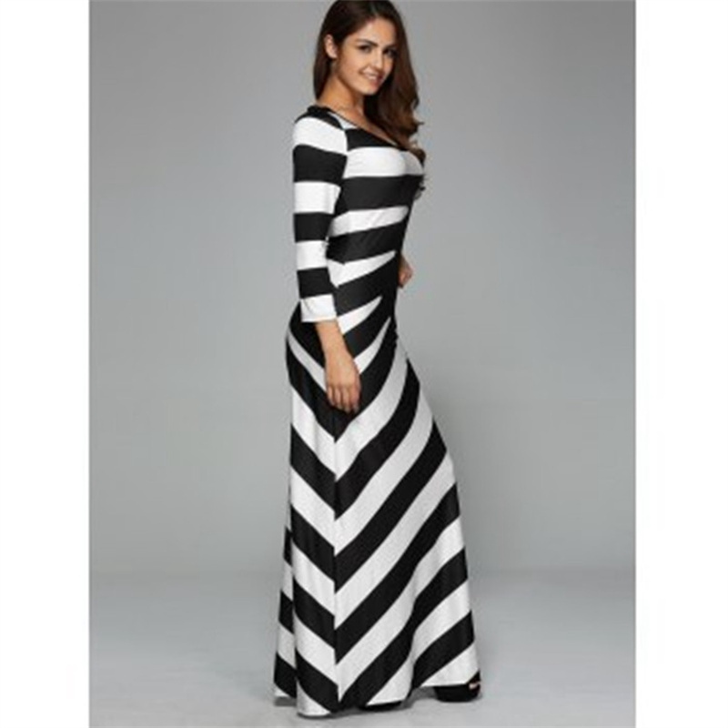 2024 European and American New Women's Clothes Nine-Quarter Sleeve Black and White Digital Printing Irregular Striped T-shirt Dress in Stock - Image 2