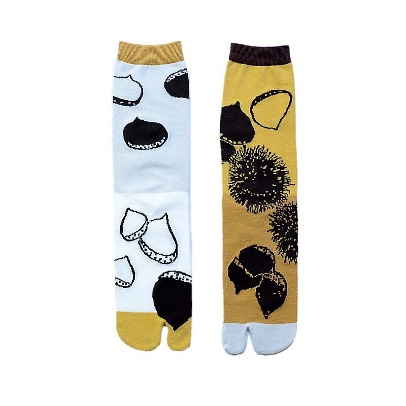 Japanese Multi-Color Jacquard Carrot Chestnut Flower Artistic Cute Two-Toe Socks Mid-Calf Tabi Toe Socks Trendy Socks - Image 39