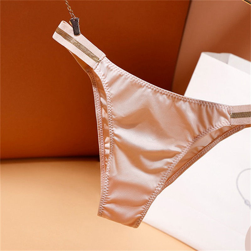 European and American Sexy Seamless Underwear Women's Pure Desire Mid-Waist Ice Silk Bikini Hip Lifting Triangle Underwear No Feeling Comfortable Cotton Crotch - Image 6