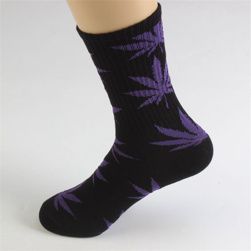 INS Internet Celebrity Mid-Calf Leaf Socks Men and Women Street Sports Skateboard Maple Leaf-Shaped Socks Cotton Stockings Female Trendy Socks Manufacturer - Image 11