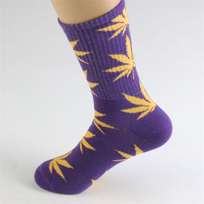 INS Internet Celebrity Mid-Calf Leaf Socks Men and Women Street Sports Skateboard Maple Leaf-Shaped Socks Cotton Stockings Female Trendy Socks Manufacturer - Image 18