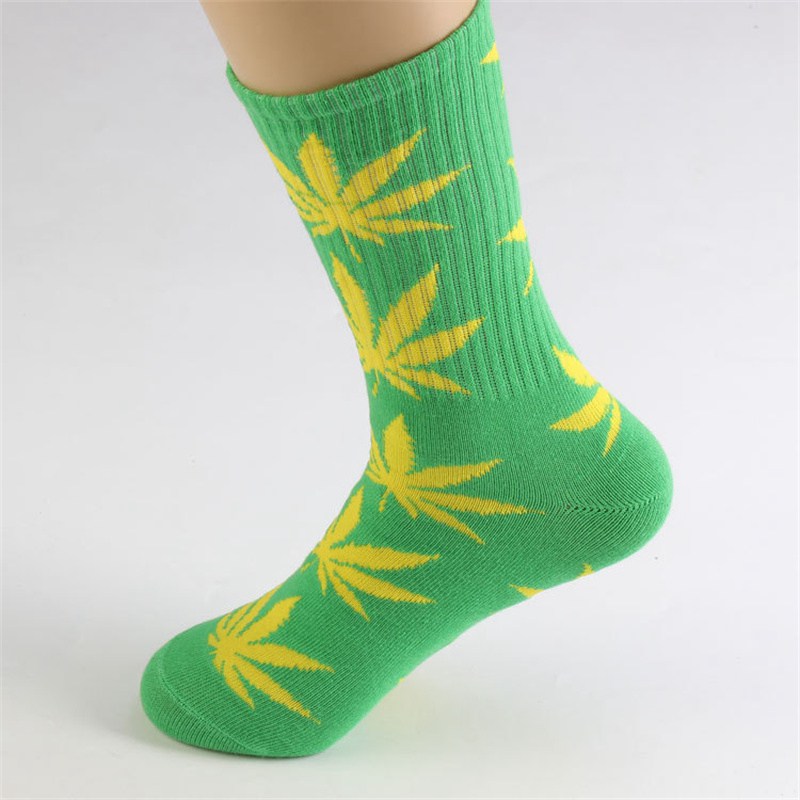 INS Internet Celebrity Mid-Calf Leaf Socks Men and Women Street Sports Skateboard Maple Leaf-Shaped Socks Cotton Stockings Female Trendy Socks Manufacturer - Image 24
