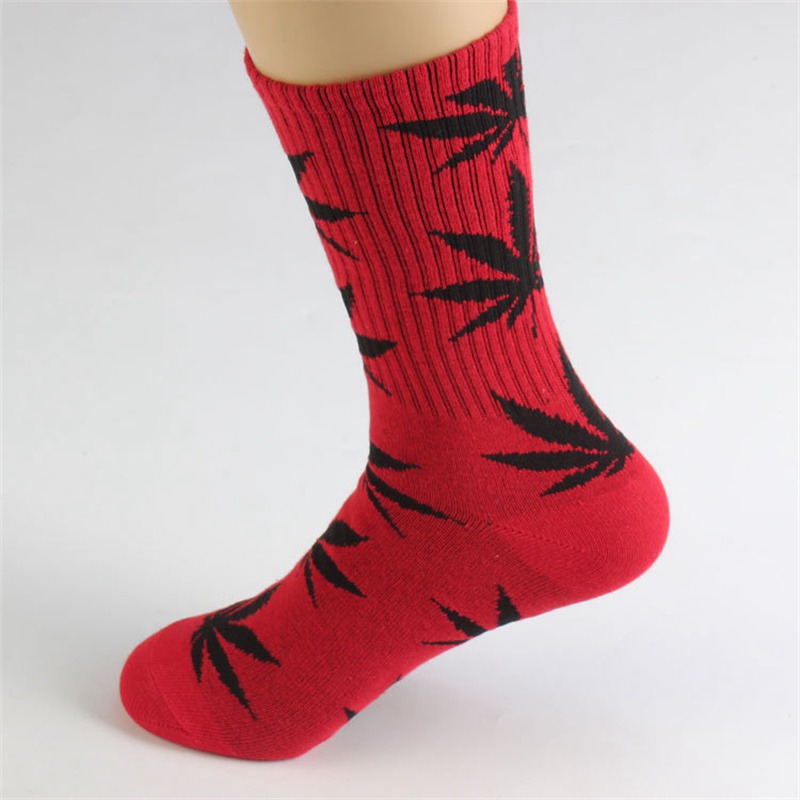 INS Internet Celebrity Mid-Calf Leaf Socks Men and Women Street Sports Skateboard Maple Leaf-Shaped Socks Cotton Stockings Female Trendy Socks Manufacturer - Image 25