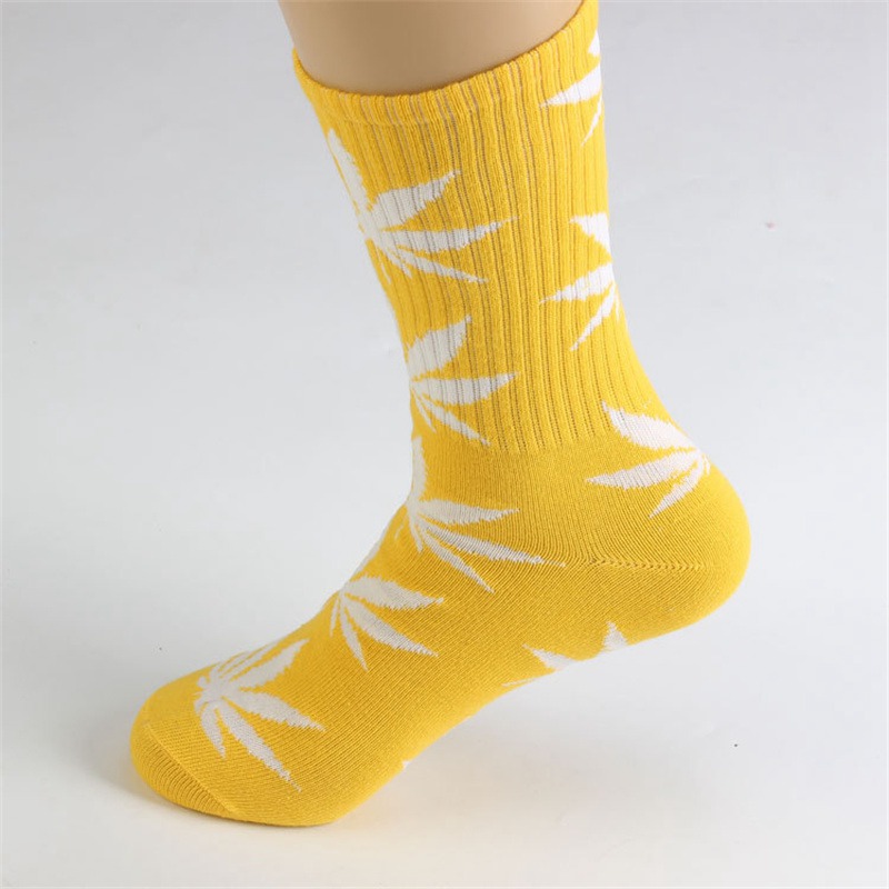 INS Internet Celebrity Mid-Calf Leaf Socks Men and Women Street Sports Skateboard Maple Leaf-Shaped Socks Cotton Stockings Female Trendy Socks Manufacturer - Image 27