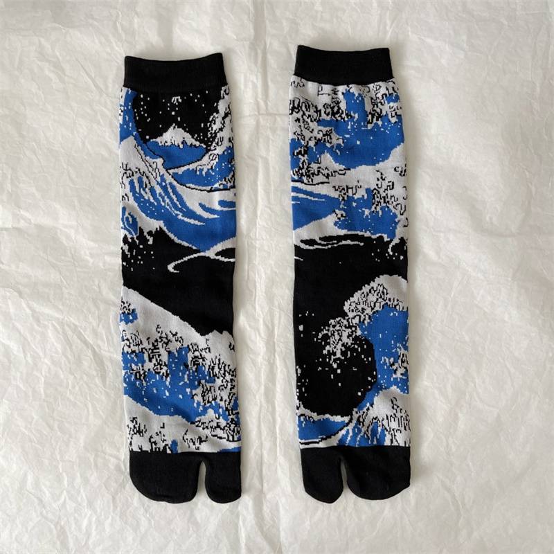 Japanese Multi-Color Jacquard Carrot Chestnut Flower Artistic Cute Two-Toe Socks Mid-Calf Tabi Toe Socks Trendy Socks - Image 14