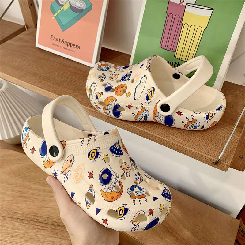 Hole Shoes Ins Girl's Heart Feeling of Shit Cute Cartoon Cow Toe Box Soft Bottom Thick Bottom for Outdoors Sandals Women's Summer - Image 7