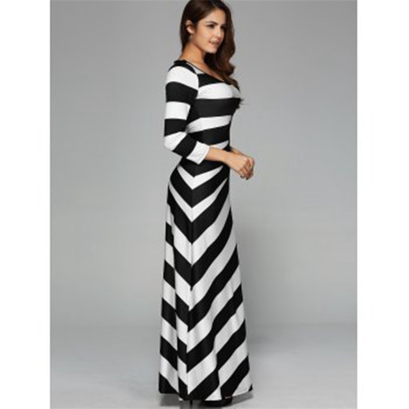 2024 European and American New Women's Clothes Nine-Quarter Sleeve Black and White Digital Printing Irregular Striped T-shirt Dress in Stock - Image 4