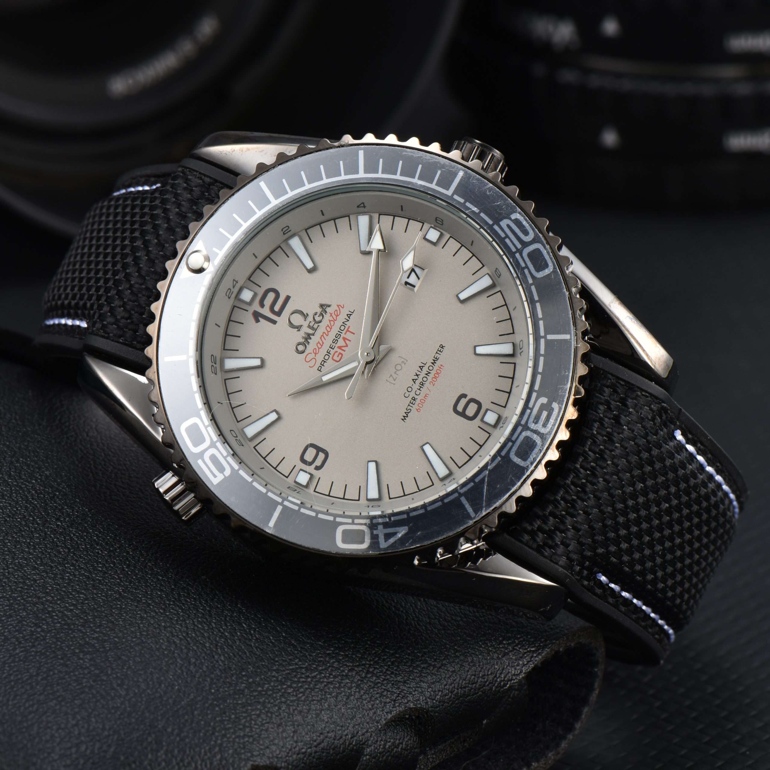 Omega Seamaster Planet Ocean 600M Men's Watch 3-pin Calendar Quartz Watch O SPO600 - Image 8