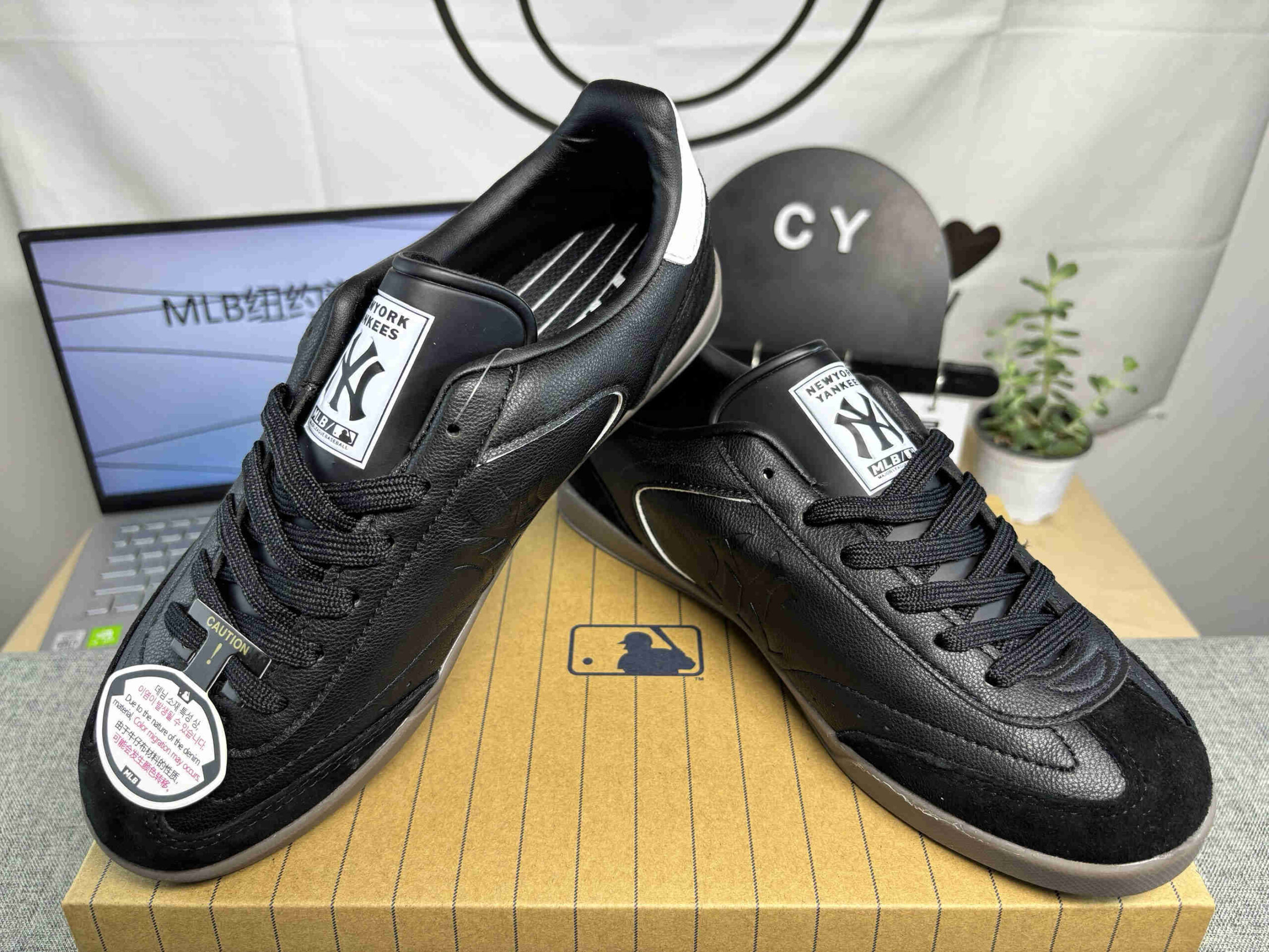 MLB Yankees Multi-Color Leather Suede Casual Shoes for Men Women - Image 7