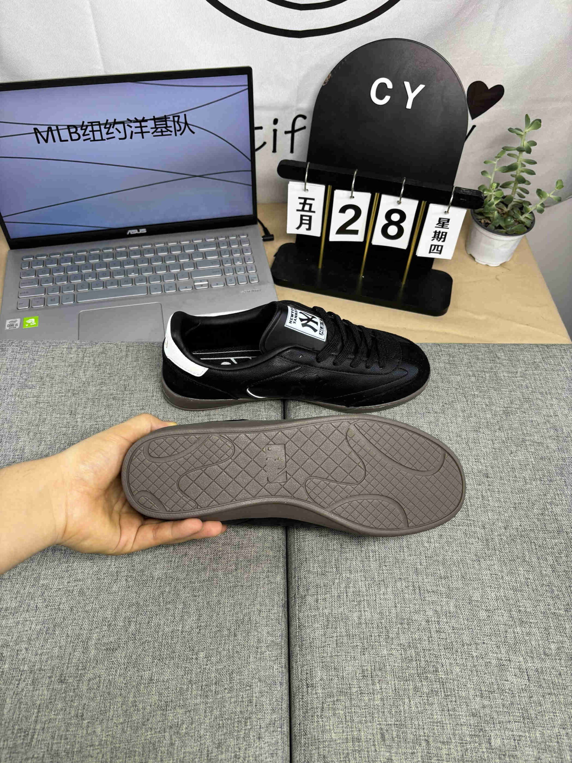 MLB Yankees Multi-Color Leather Suede Casual Shoes for Men Women - Image 8