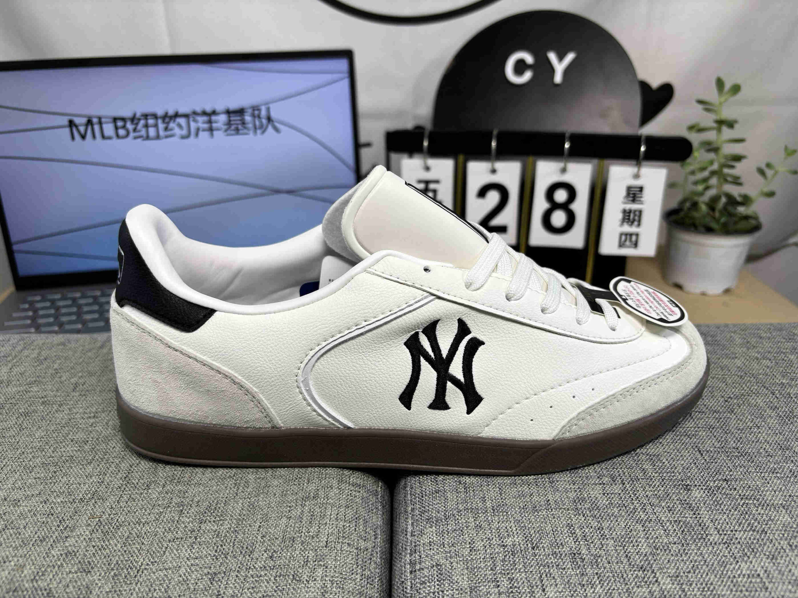 MLB Yankees Multi-Color Leather Suede Casual Shoes for Men Women - Image 11